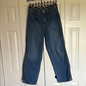 NWOT Old Navy Wide Leg Braided Detail Jean Women’s Size 4